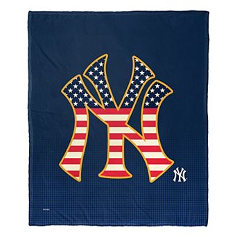 MLB Official New York Yankees "Celebrate Series" Silk Touch Throw Blanket