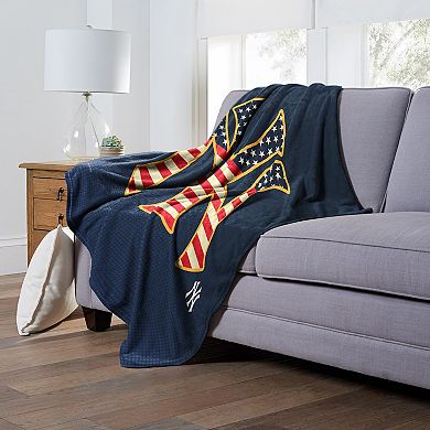 MLB Official New York Yankees "Celebrate Series" Silk Touch Throw Blanket