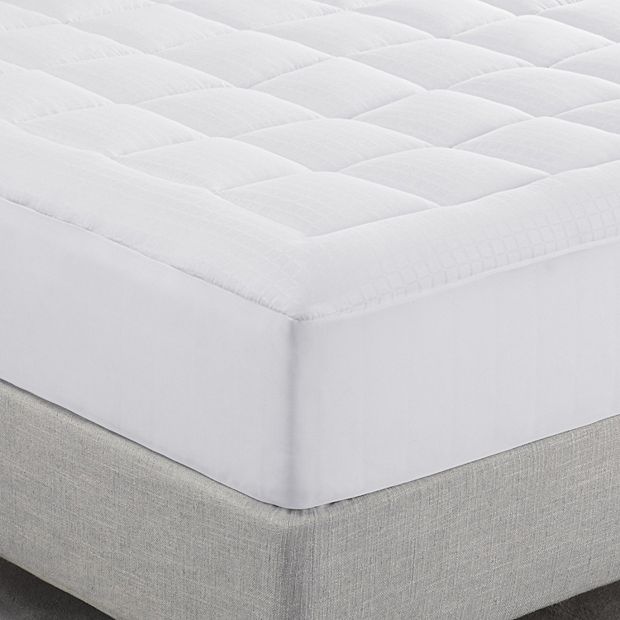 Serta 1-in D Polyester Queen Mattress Cover in the Mattress Covers