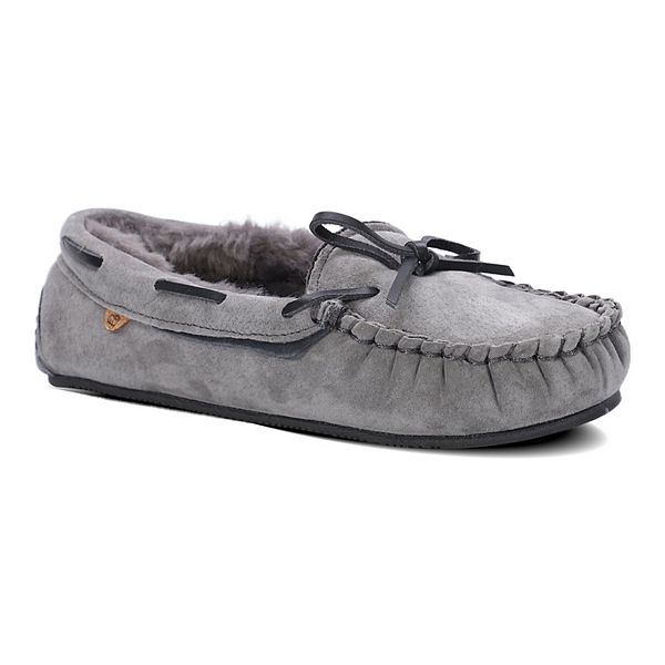 Kohls cheap minnetonka moccasins