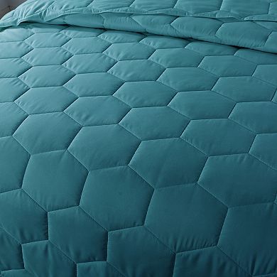 Dream On Honeycomb Down-Alternative Blanket