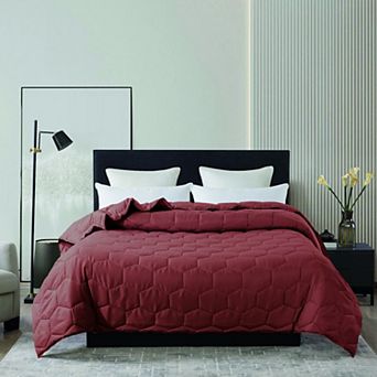 Dream On Honeycomb Down-Alternative Blanket