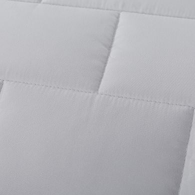 Dream On Subway Stitching Down-Alternative Comforter