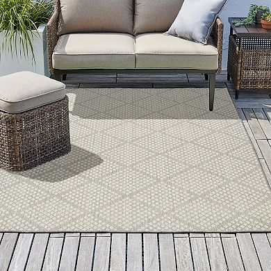Sonoma Goods For Life® Dotted Diamond Indoor/Outdoor Area Rugs
