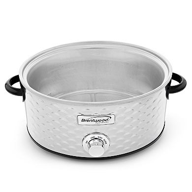 Brentwood Scallop Pattern 4.5 Quart Slow Cooker