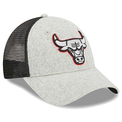 Men's New Era Gray/Black Chicago Bulls Pop Trucker 9FORTY Adjustable Hat
