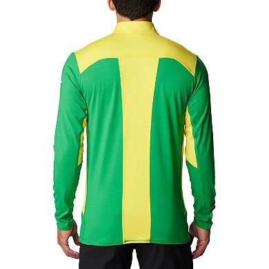 Men's Columbia Green Oregon Ducks Tech Trail™ Omni-Shade Quarter-Zip Top