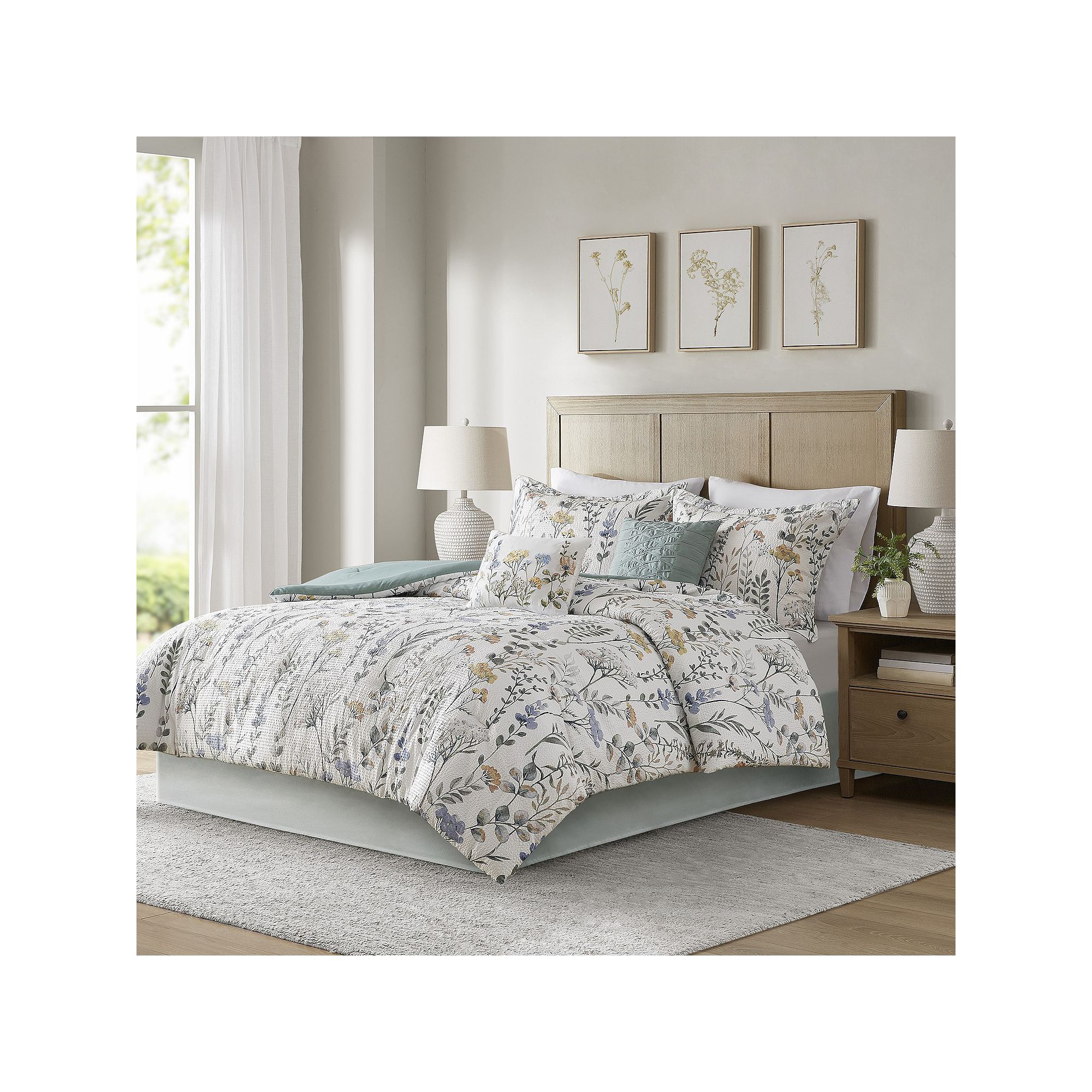 Madison Park Simone 6-piece Comforter Set with Coordinating Pillows, Green