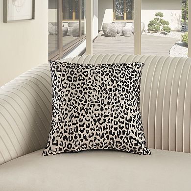 Mina Victory Sofia Jaquard Leopard Velvet 18" x 18" Black Indoor Throw Pillow