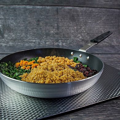 Range Kleen Silverwave 2-Piece Trivet Counter Mat Set