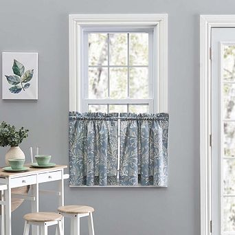 Lexington Premium Leaf Printed on Colored Ground Curtain Tiers