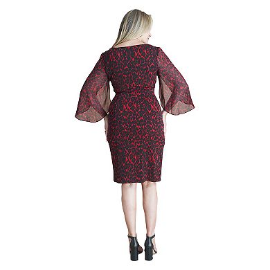 Enjoy an elegant look with this women's Connected apparel cape A-line dress.