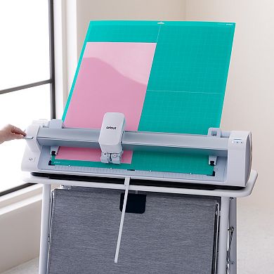 Cricut® Venture Standard Grip Performance Machine Mat - 24 in x 28 in