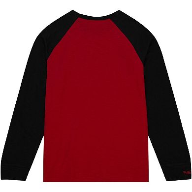 Men's Mitchell & Ness Red Cincinnati Bearcats Legendary Slub Raglan Long Sleeve T-Shirt