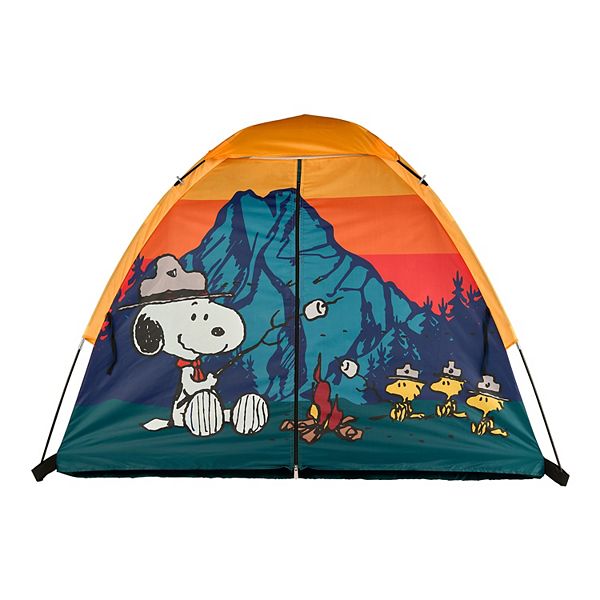 Peanuts Beagle Scout Collection All Weather Snoopy Dome Tent