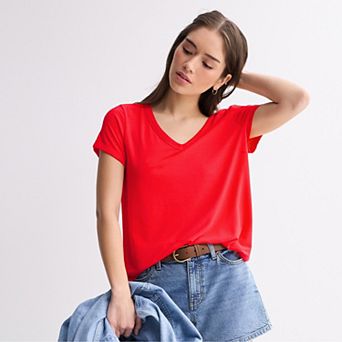 Juniors' SO® Short Sleeve V-Neck Tee