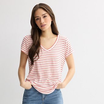 Juniors' SO® Short Sleeve V-Neck Tee