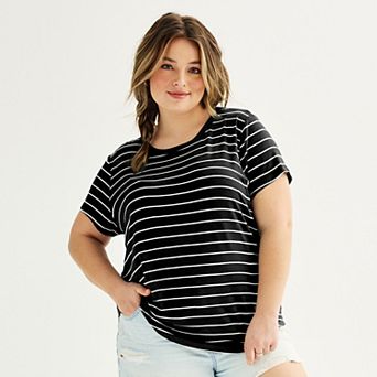 Juniors' Plus SO® Short Sleeve Crewneck Tee