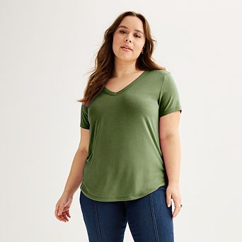 Juniors' Plus SO® Short Sleeve V-Neck Tee