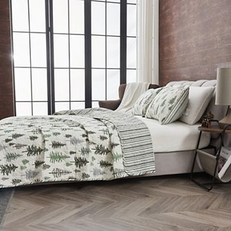 Madelinen® All Season Evergreen Tree Quilt Set