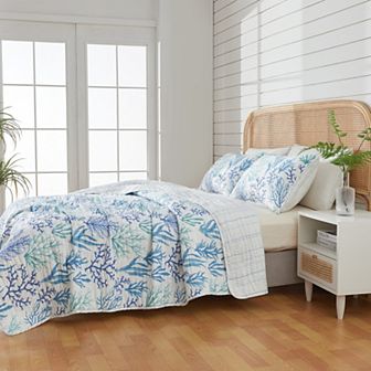 Madelinen® Coastal Watercolor Coral Quilt Set with Shams