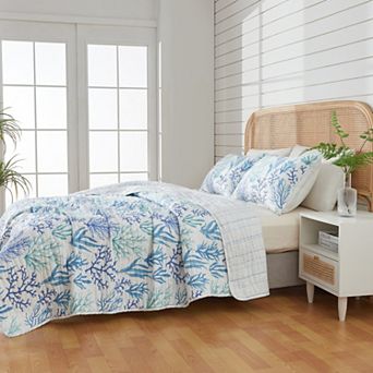 Madelinen® Coastal Watercolor Coral Quilt Set with Shams
