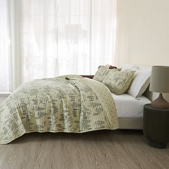 Madelinen® All Season Rustic Bear Reversible Quilt Set with Shams