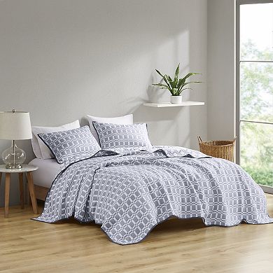 Madison Park Raine 3-Piece Reversible Matelassé Coverlet Set