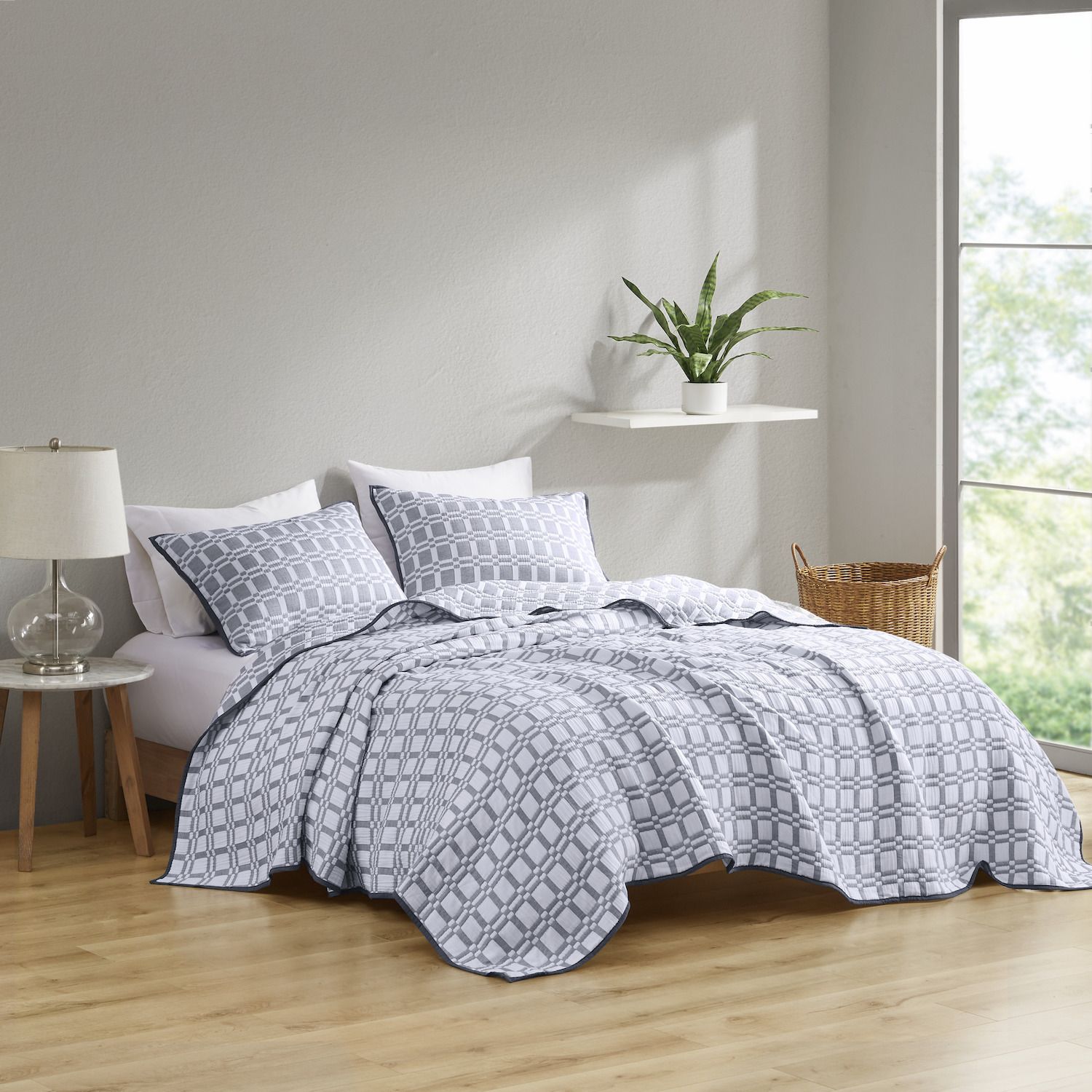 Madison Park Raine 3 Piece Reversible Matelass Coverlet Set   6671011 ALT6