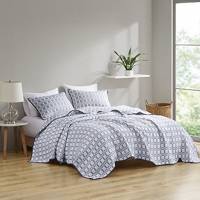 Madison Park Raine 3-Piece Reversible Matelassé Coverlet Set