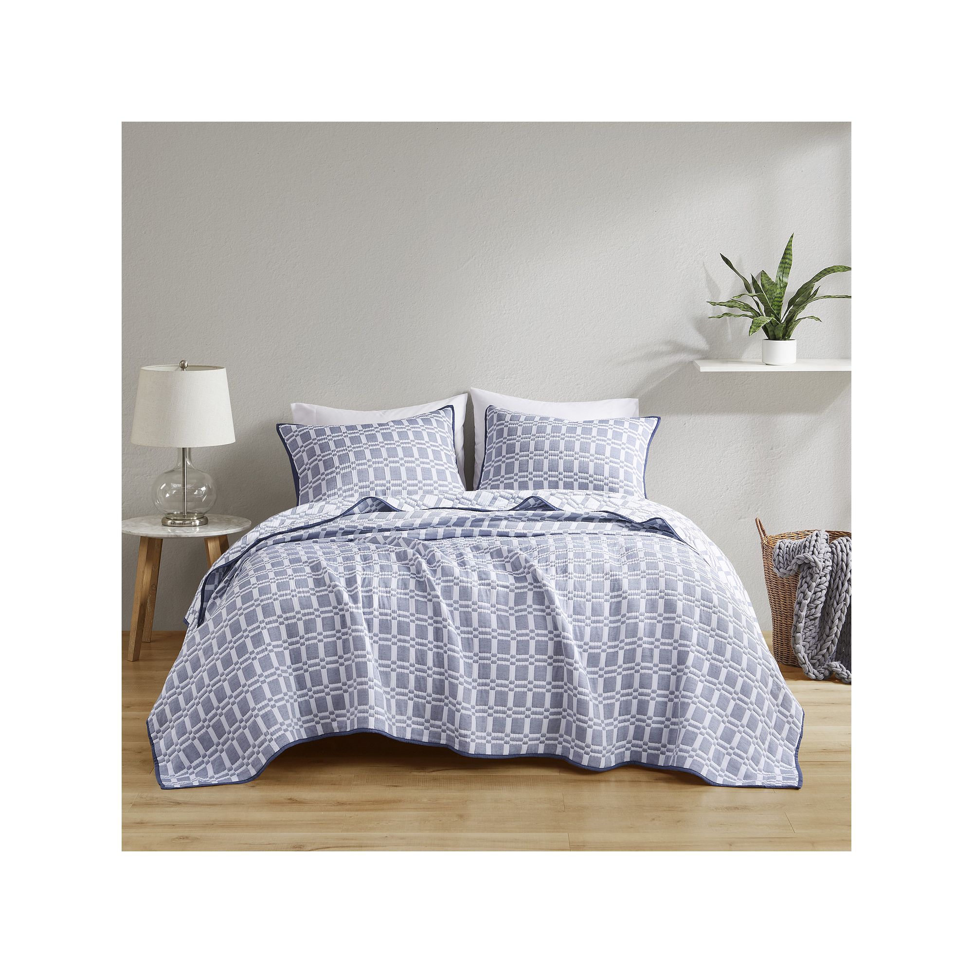 Madison Park Raine 3-Piece Reversible Matelassé Coverlet Set, Blue