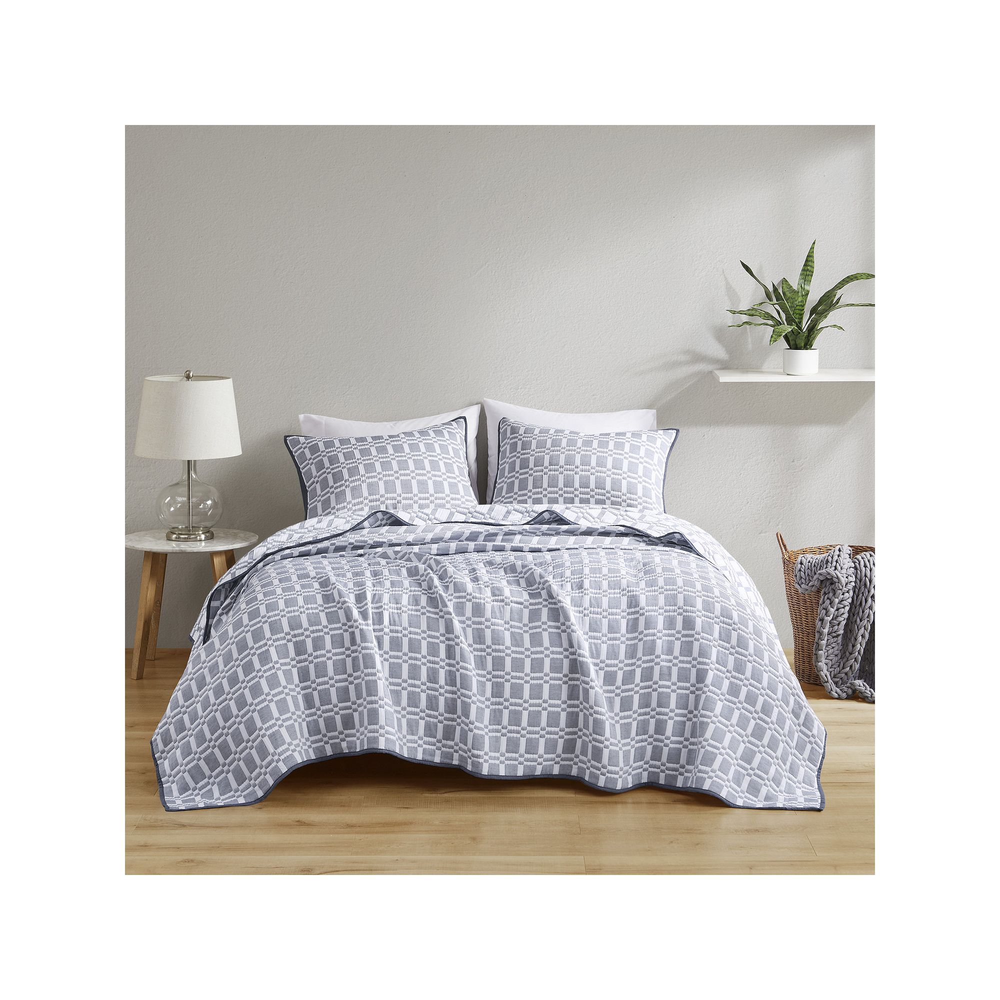 Madison Park Raine 3-Piece Reversible Matelassé Coverlet Set, Gray