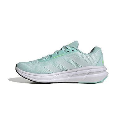 Adidas women's questar best sale