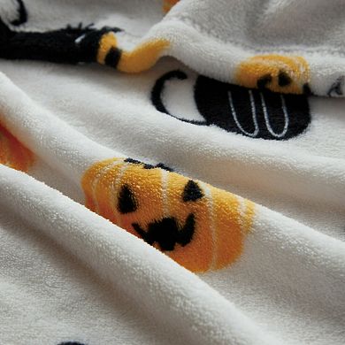 Kate Aurora Halloween Spooky Cats & Pumpkins Soft & Plush Oversized Oversized Accent Throw Blanket