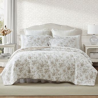 Laura Ashley Walled Garden Medium Weight Quilt Set