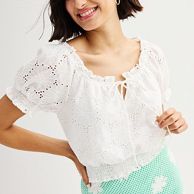 Juniors' SO® Eyelet Detailed Short Sleeve Peasant Top