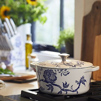 Cuisinart® Caskata™ Round Covered Cast Iron Casserole Dish