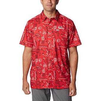 Men's Columbia Red Georgia Bulldogs Super Slack Tide Omni-Wick Button-Up Shirt