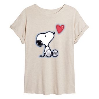 Juniors' Peanuts Snoopy Heart Airbrush Oversized Tee