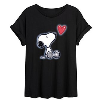 Juniors' Peanuts Snoopy Heart Airbrush Oversized Tee