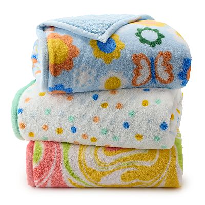 The Big One Kids Reversible Sherpa Throw Blanket