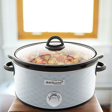 Brentwood Scallop Pattern 4.5 Quart Slow Cooker