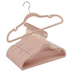 Elama 50-Pack Velvet Non-slip Grip Clothing Hanger (Pink) in the