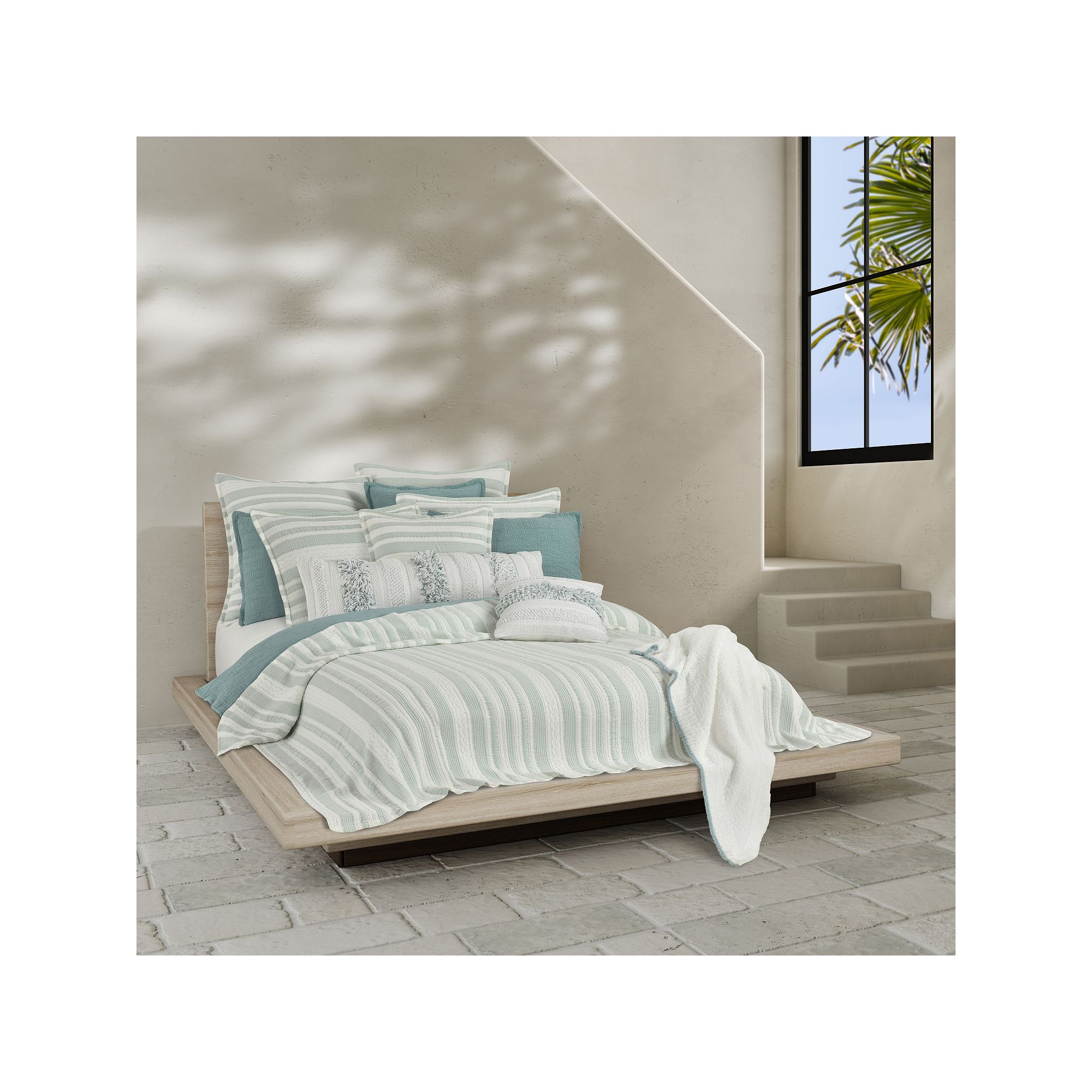 Five Queens Court Cambria Coverlet & Sham, Blue