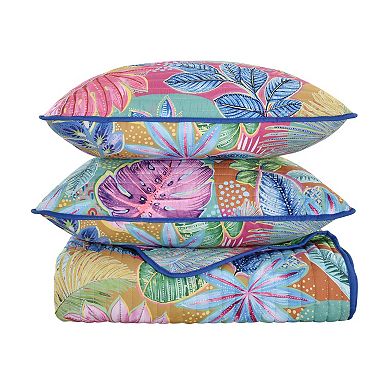 Five Queens Court Hana Quilt & Sham Set