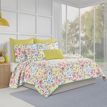 Five Queens Court Josie Quilt Set With Shams