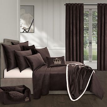 Five Queens Court Toulhouse 3 pc Quilt Set with Shams