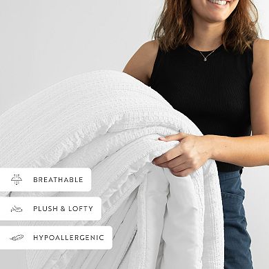 Home Collection All Season Down-Alternative Waffle Textured Comforter Set with Sham