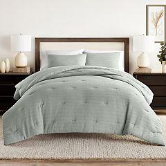 Madison Park Noa 6-Piece Comforter Set With Shams and Throw Pillows