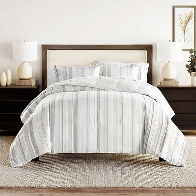 Home Collection Vertical Stripe All Season Down-Alternative Comforter Set